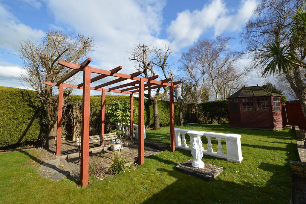 15 Pergola &amp; ...