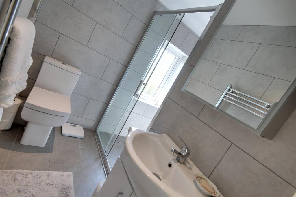 En-suite Shower room