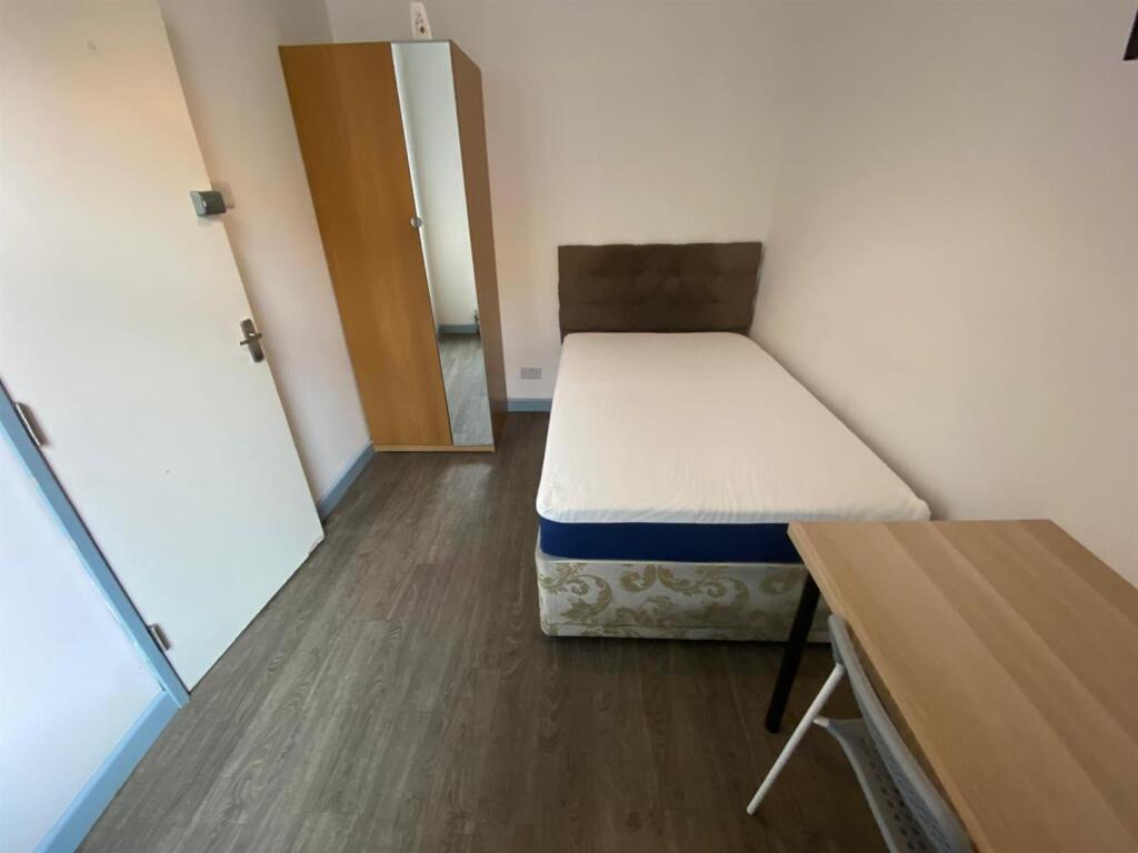 Bedroom 1 - Ground Floor