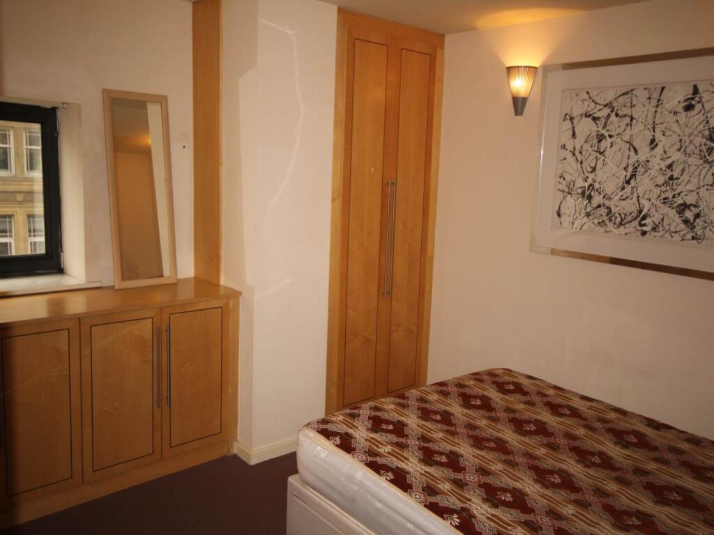 Bedroom (1)