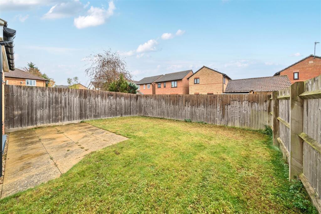 69a Johnson Avenue, Brackley (9).jpg