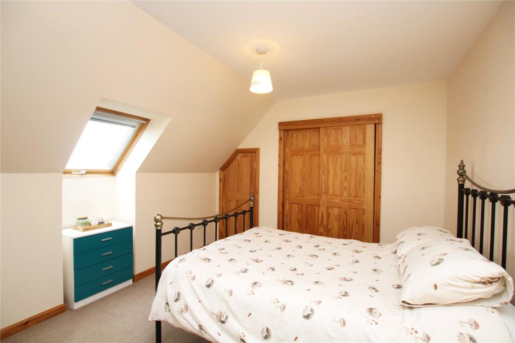Bedroom 4 (1)