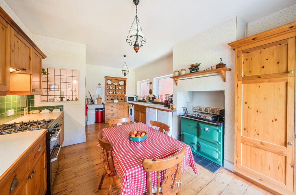 1311113-33-685155...