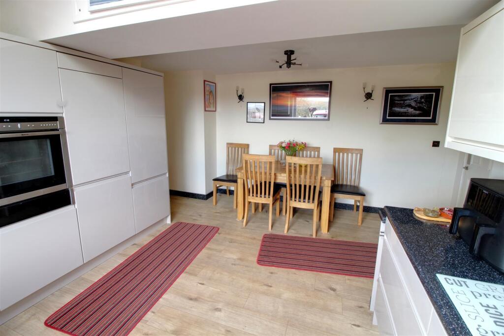 img_3082 - copy-img_3084 - copy.jpg