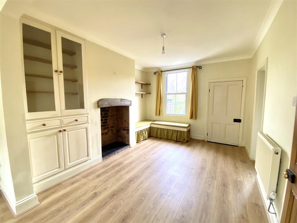 25 Benyon Street-6.jpg