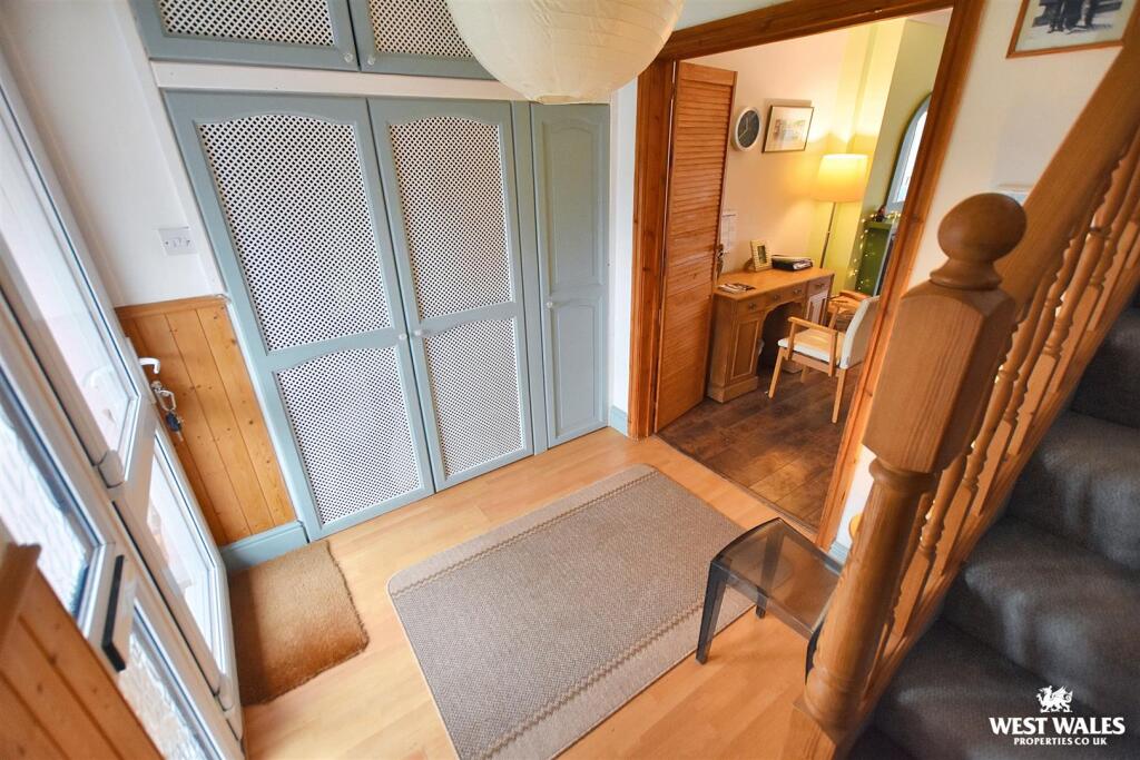 9 - 2025-11-10T130902.098.jpg