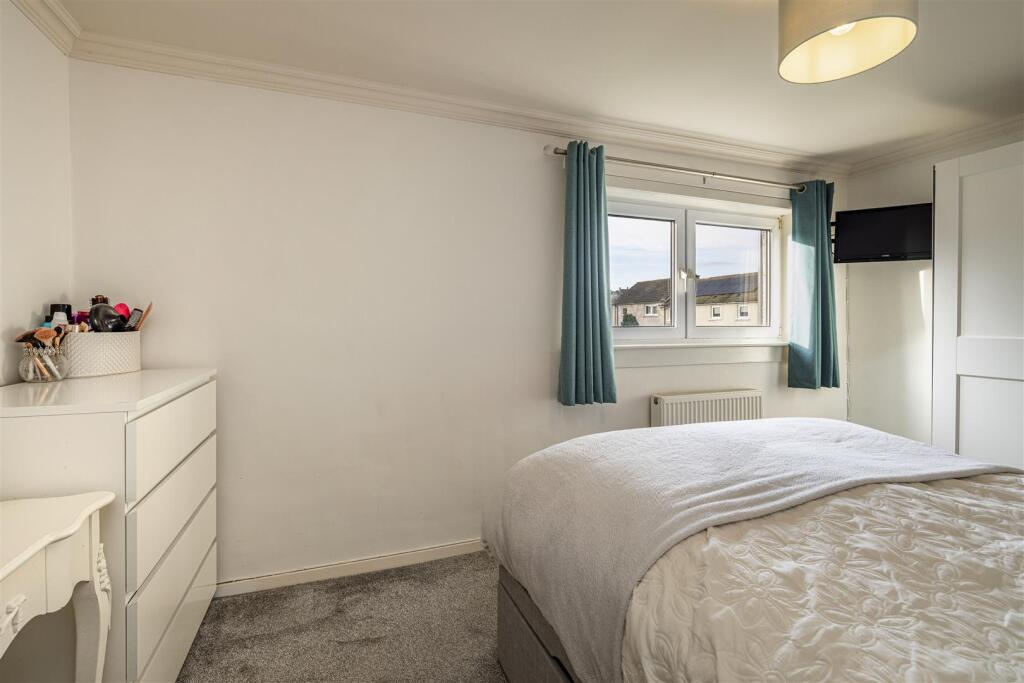 13 Ladyschaw Drive Selkirk 18.JPG