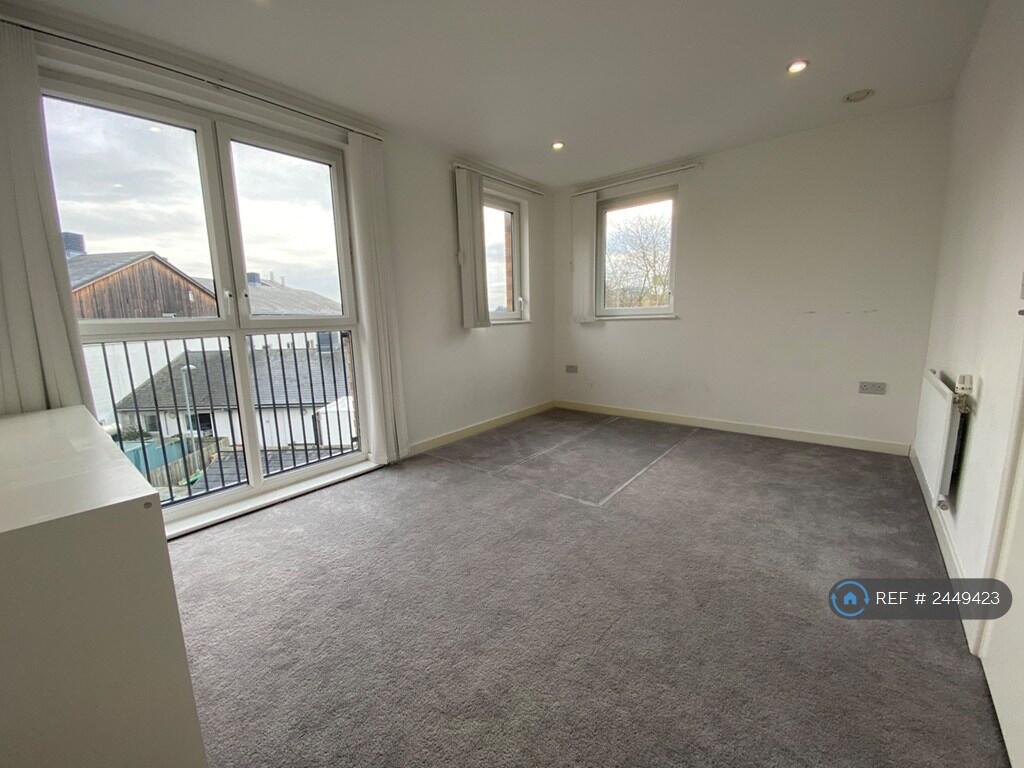 Double Bedroom