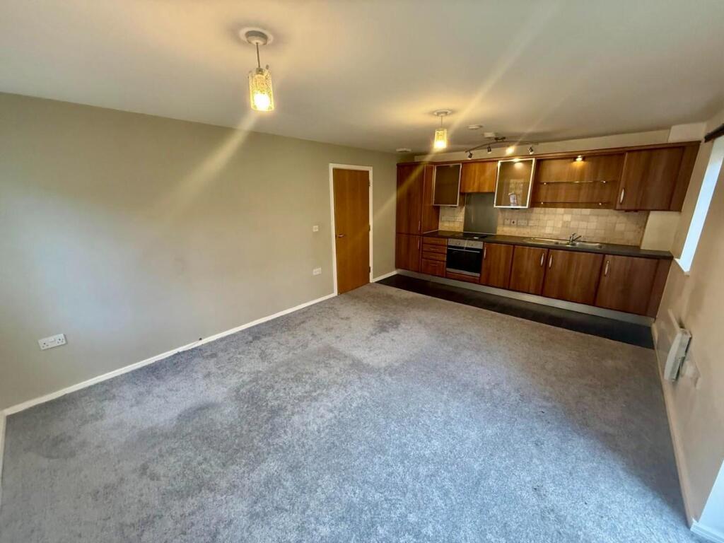 Lounge/Kitchen