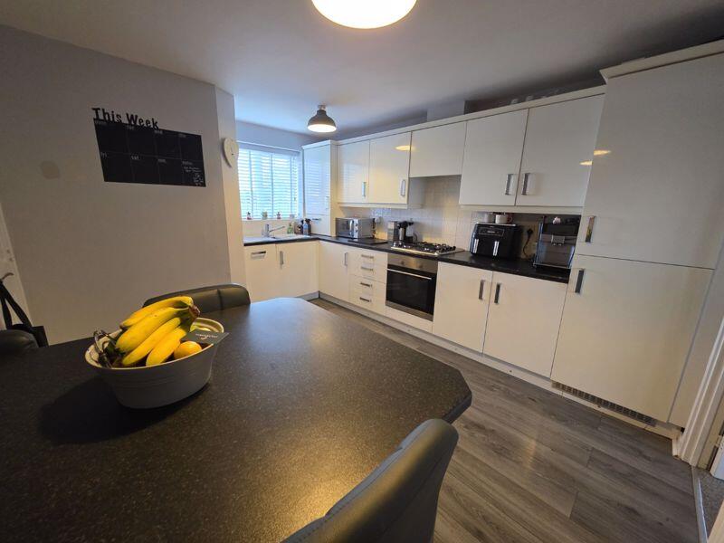 Dining/Kitchen Additional Image