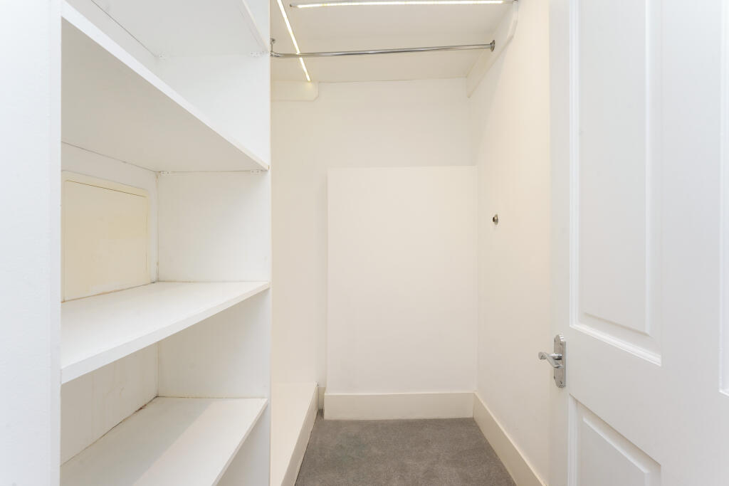 Flat 11, 15 Onslow G