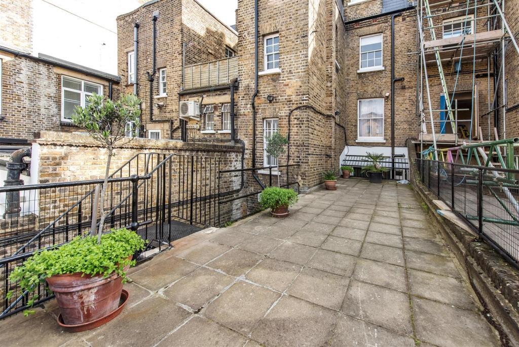 Roof Terrace
