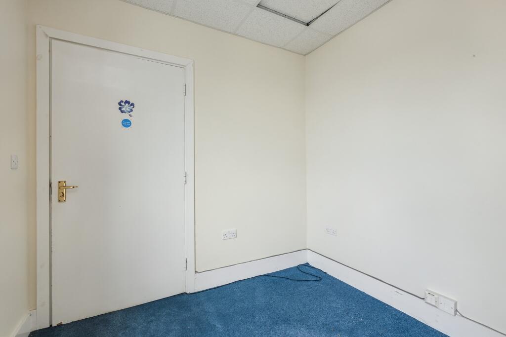 52 Westfield Road, Bletchley, MK2 2RB