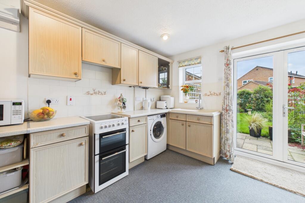 CAM03162G0-PR0349-STILL007