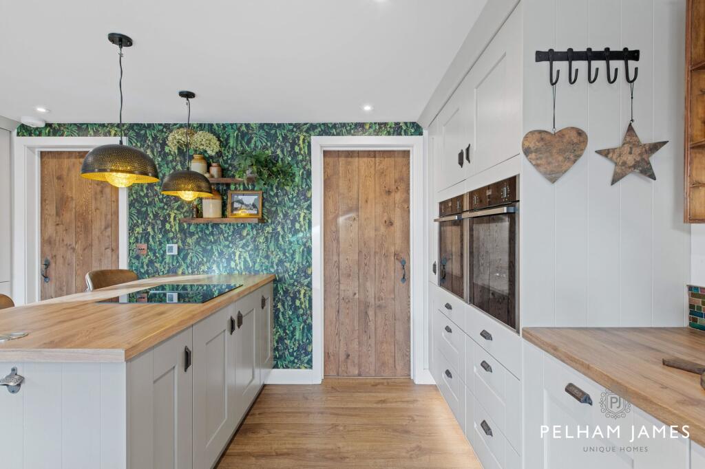 21 Main Street, Cottesmore - Kitchen