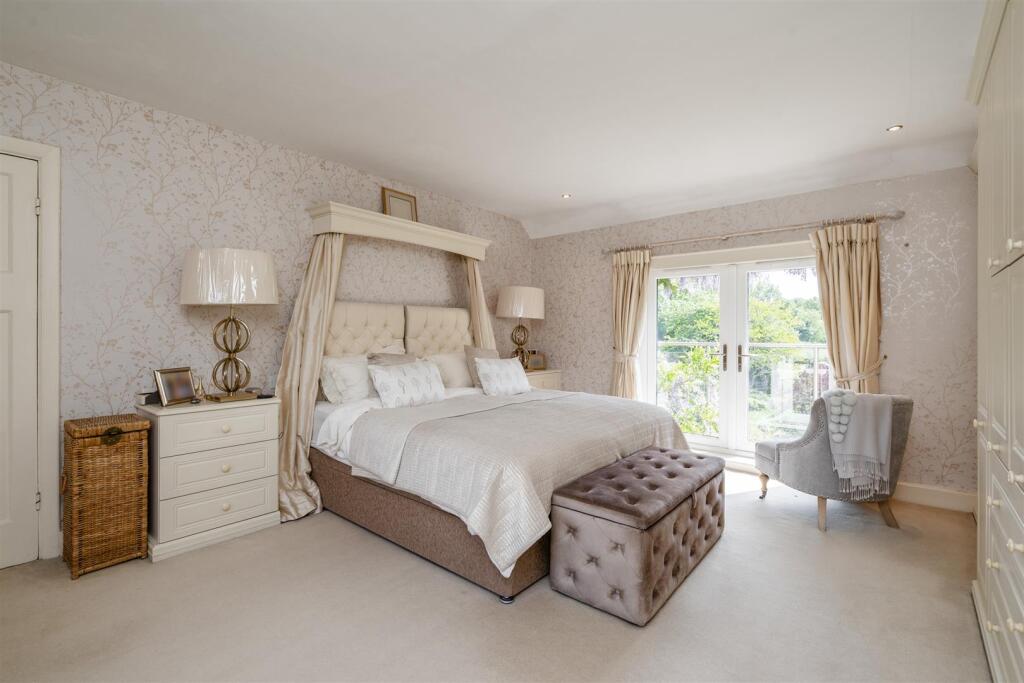 74 Dovehouse Lane_16.jpg