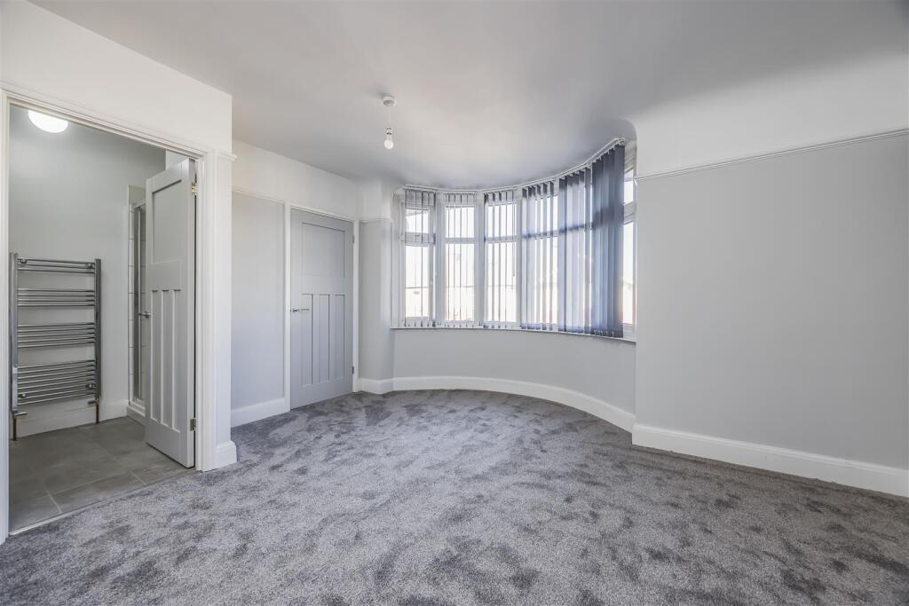 66 Hawthorn Crescent, Cosham-PorticoMarketing-Nexa