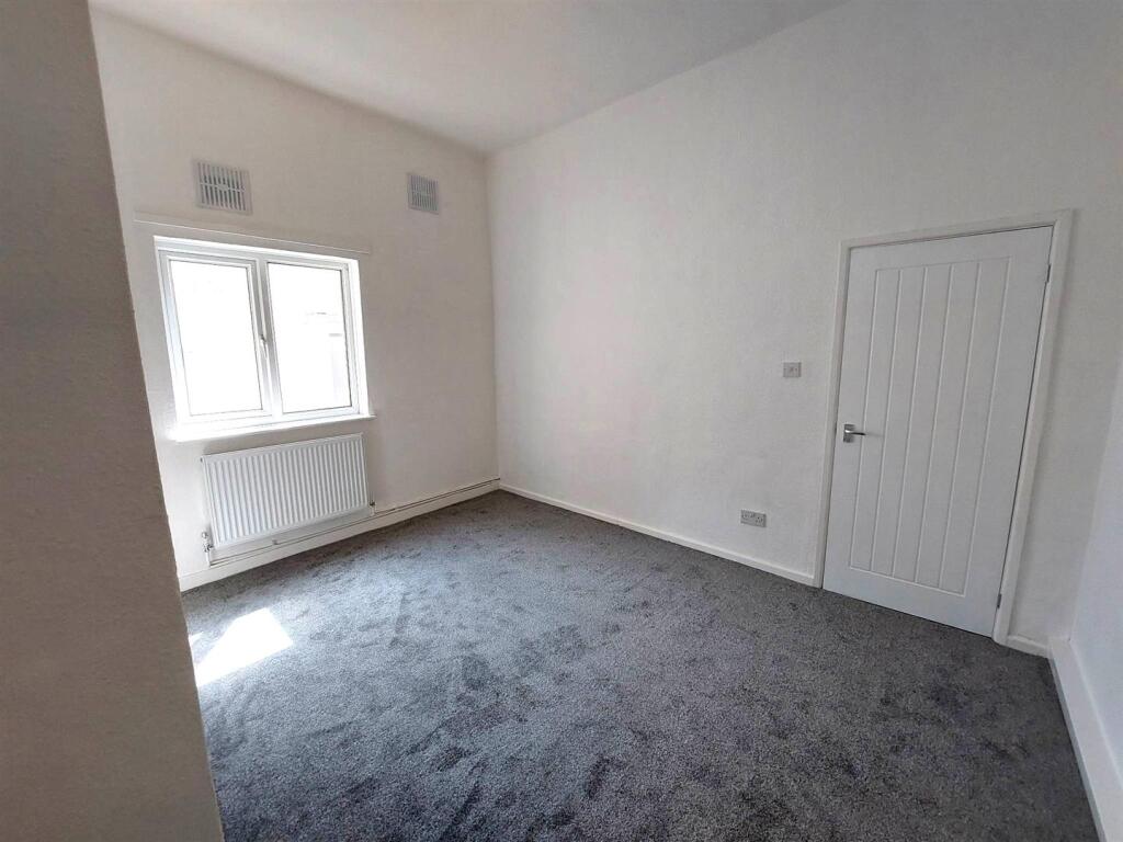 Flat 5 City Road 6.jpg