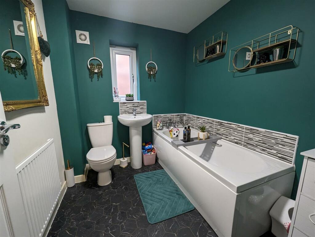 Family Bathroom