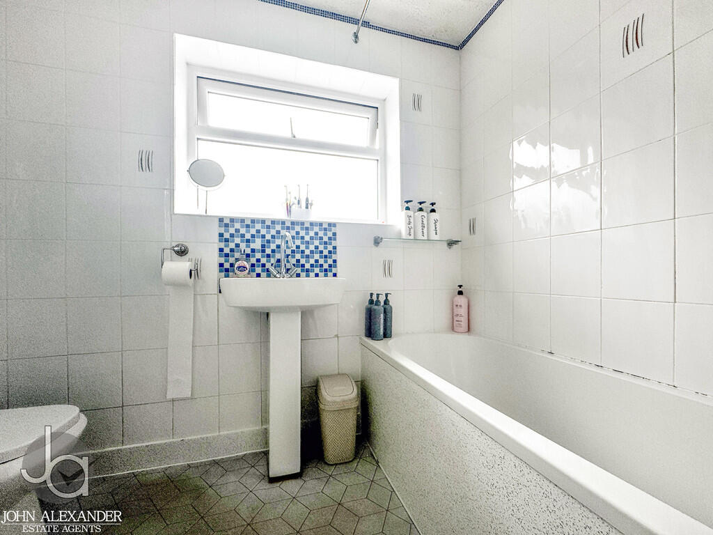 20251017_09123839...