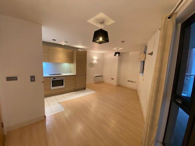 Lounge 2 T202510201627.jpg