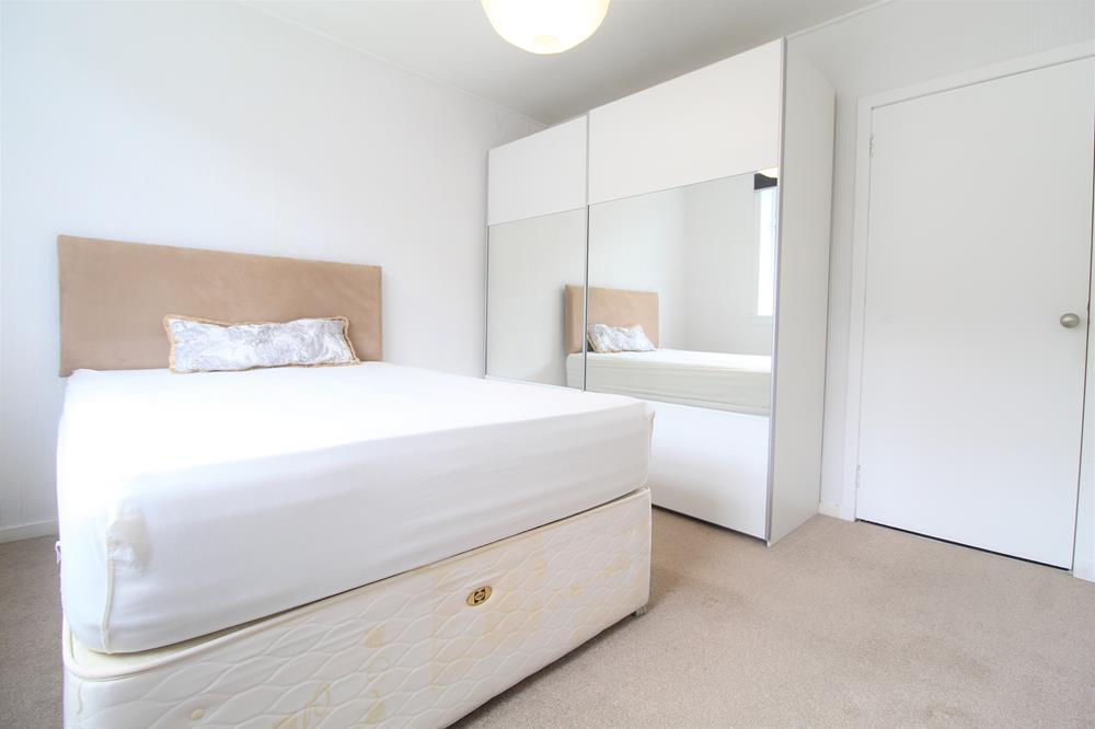 Bedroom alt