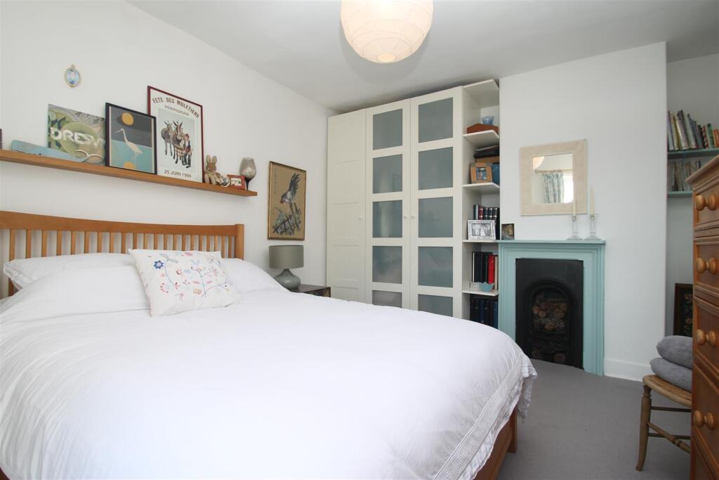 bedroom 2 second.JPG