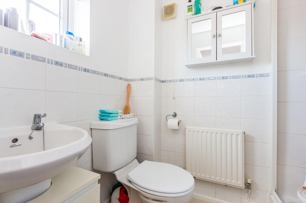 Ensuite Shower Ro...