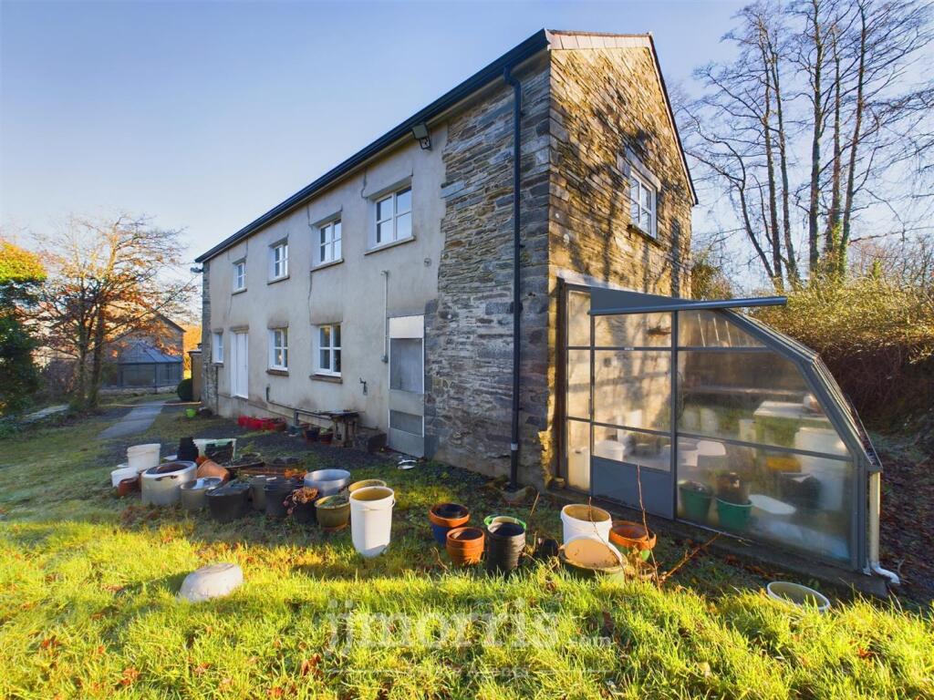 COMMERCIAL KITCHEN, PACKING &amp; COMMERCIAL STORAGE