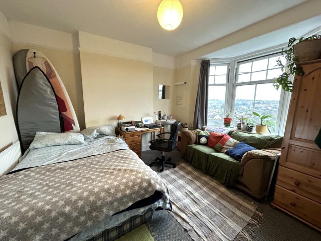 Bedroom 6
