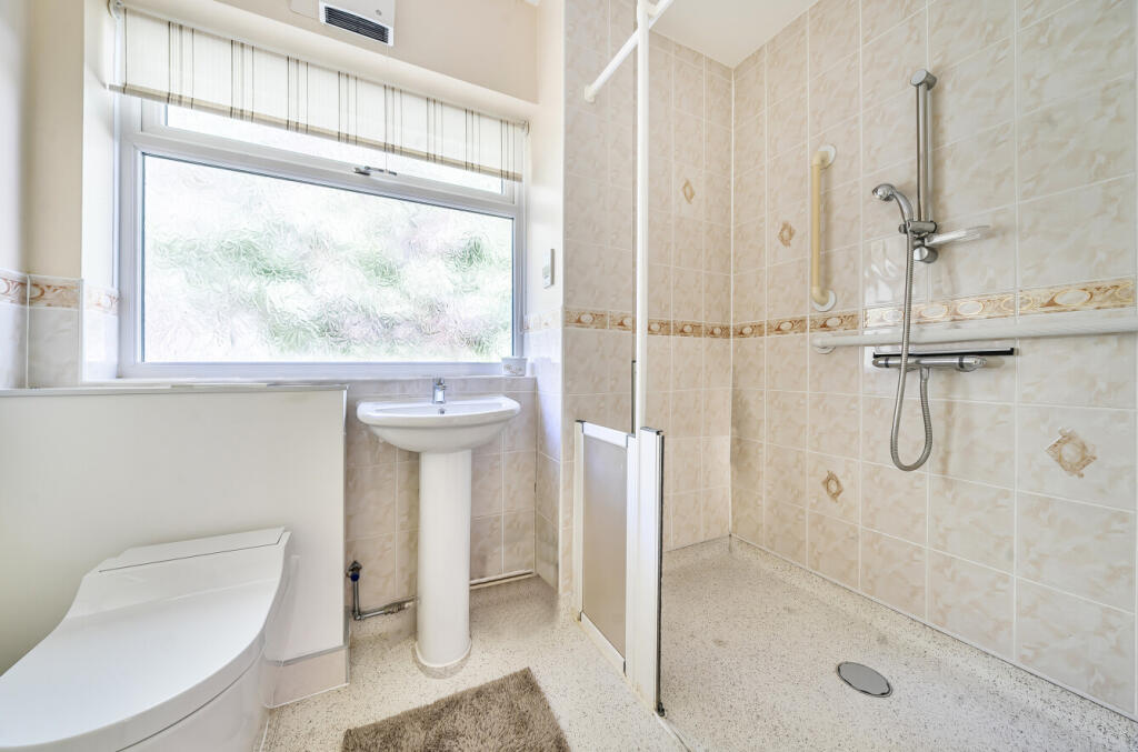 1350791-13-68c2ec...