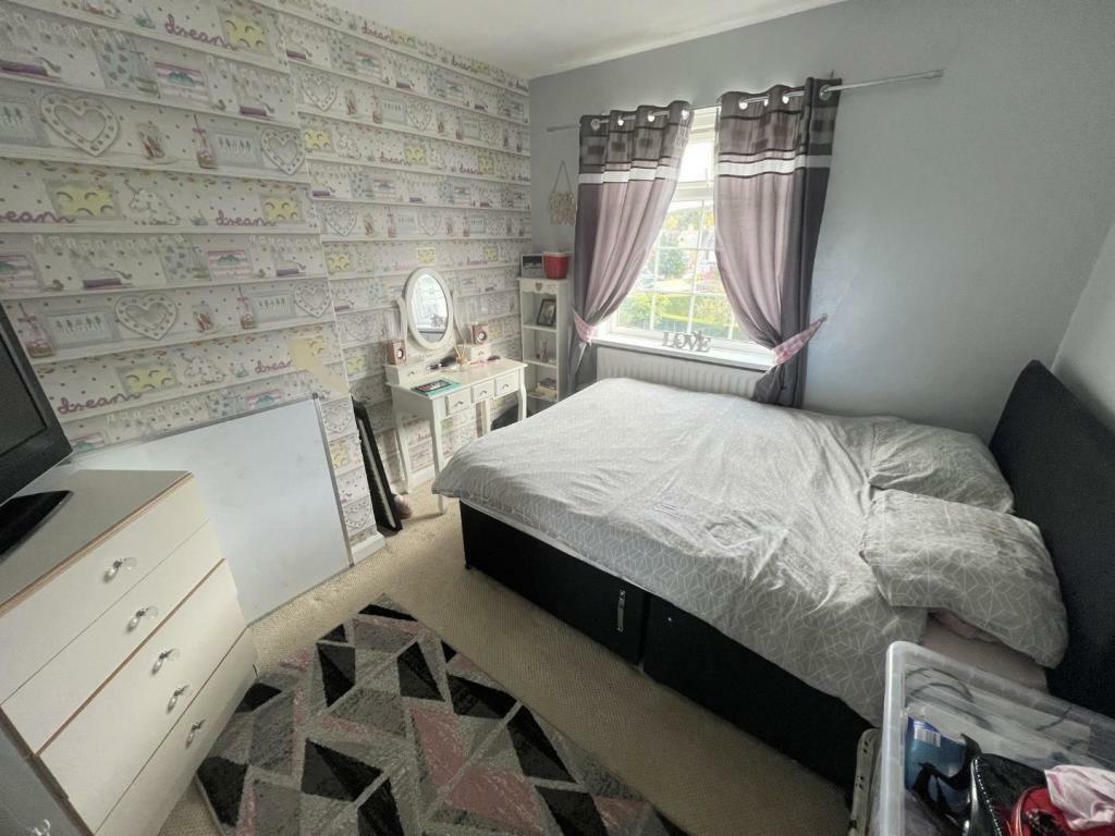 42 Hill View. 9.jpg