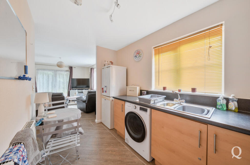 d5634477-76d2-4df...