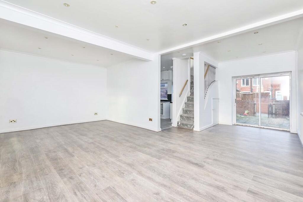 Lounge Dining Room