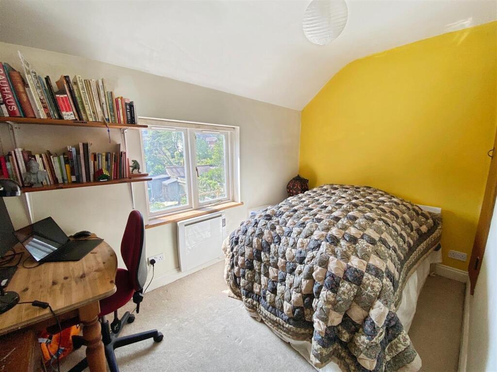 018c046d-9-4FF8-AADD-4A5B8BC0A568-3962-0000019EBC0