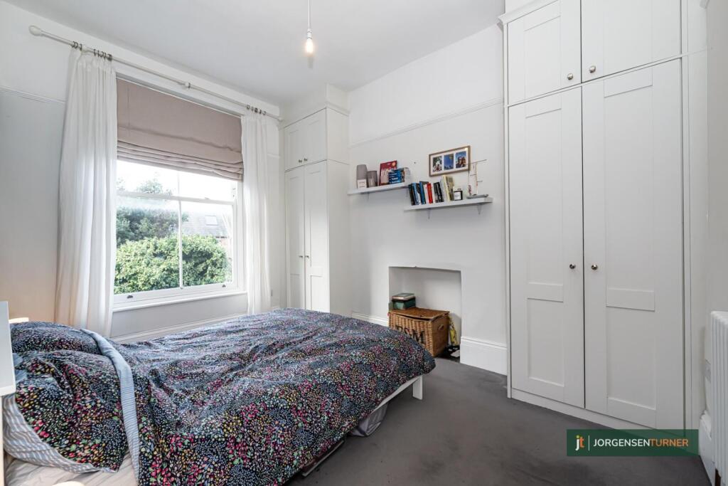 Bedroom .jpg