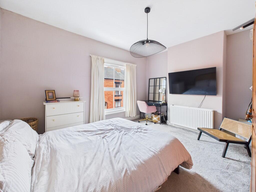 CAM02854G0-PR0420...