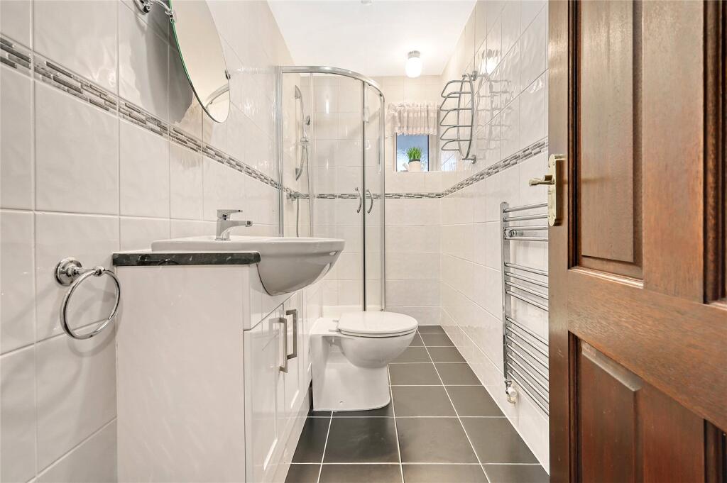 Ground Floor Shower
