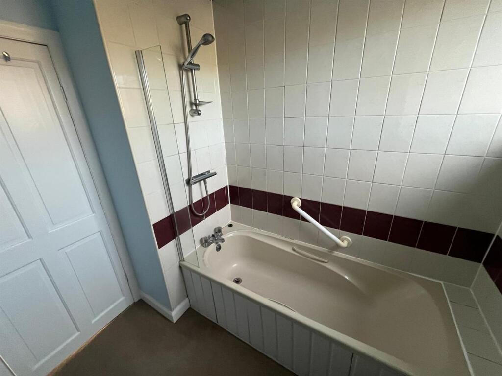 WhatsApp Image 2025-11-20 at 10.29.13_2f9414e4.jpg