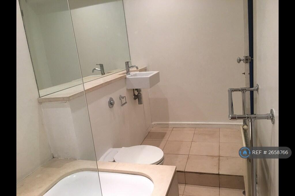 Limestone Bathroom