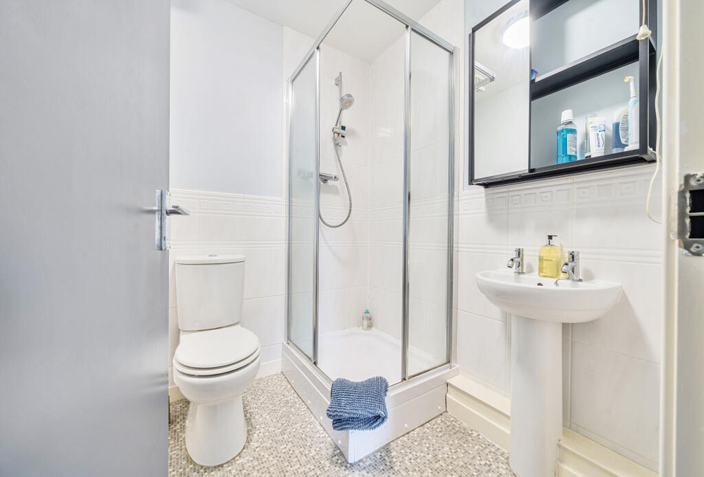 1350583-3-68c0397...