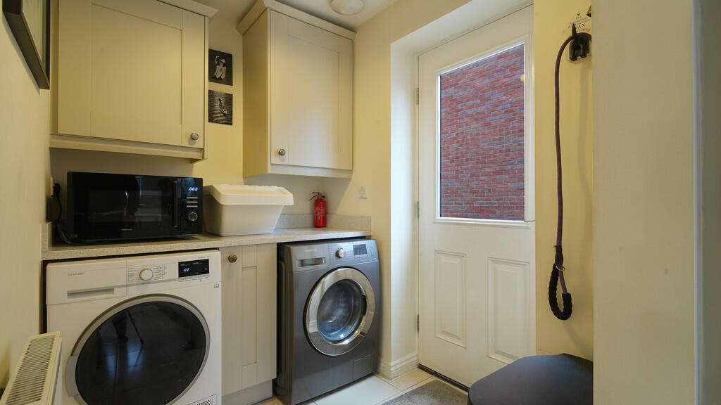 2CressbrookRd-27