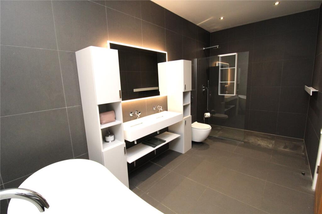 En Suite View 1