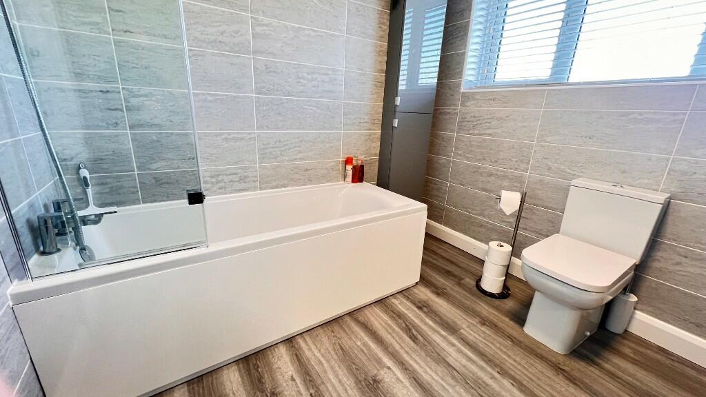 Bathroom/w.c.