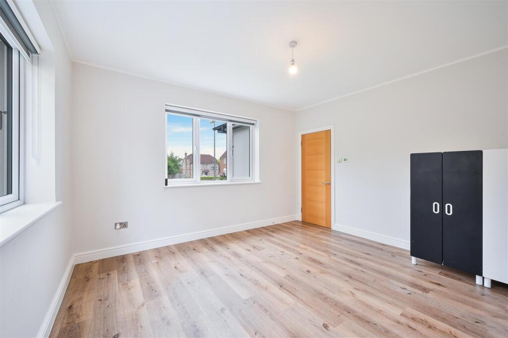 WEST STREET EWELL,  (1).jpg