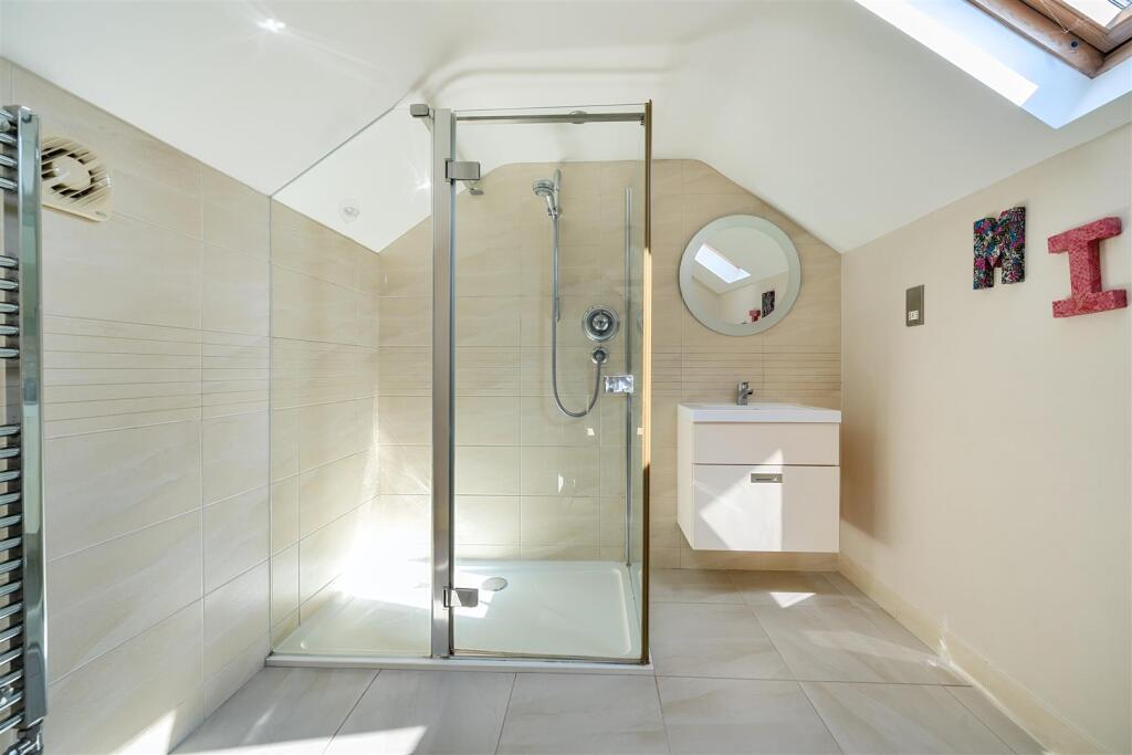 Sycamore House, 2 Mill Lane, Greens Norton (25).jp