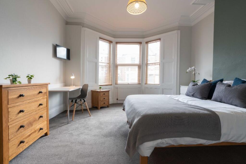 41DR - Bedroom 1