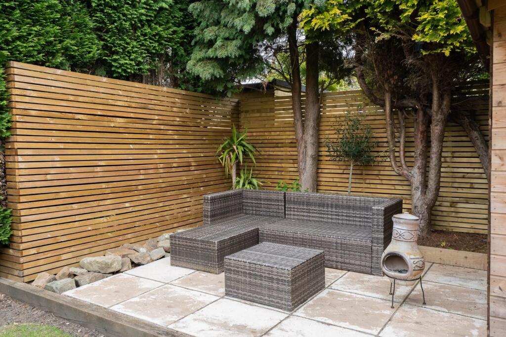 Eaton Crescent-19.jpg