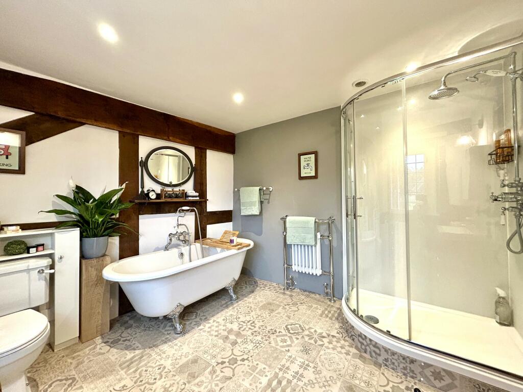 Bathroom 2