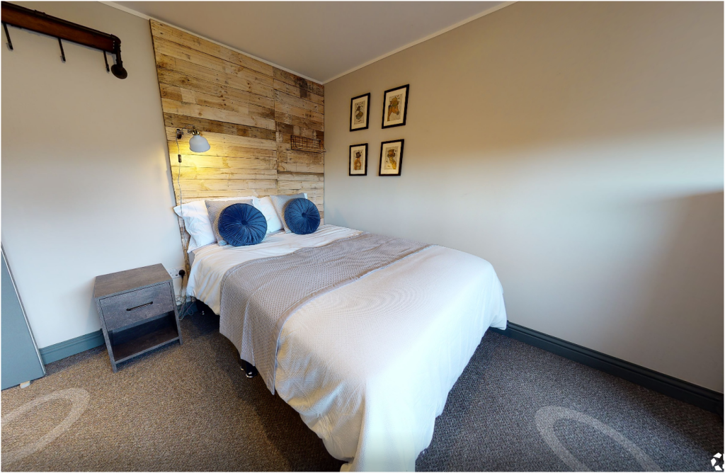 Screenshot 2025-10-28 224945.png